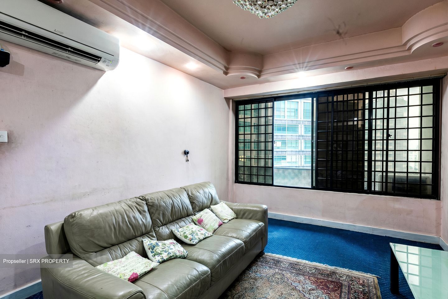 International Plaza (D2), Apartment #557823611